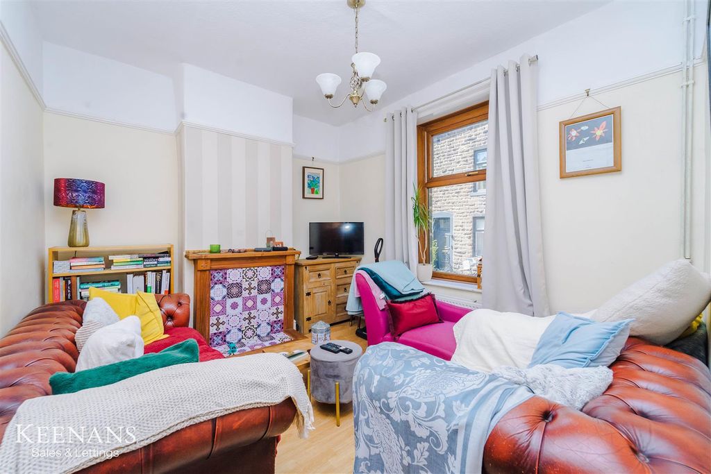 Property photo 3 of 19 3.Jpg