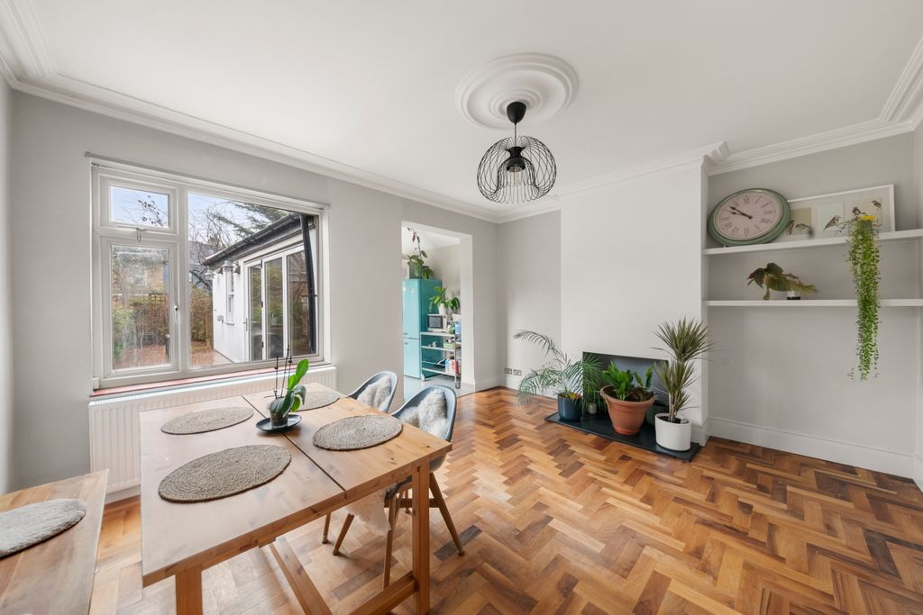 Property photo 3 of 12 Photo 3