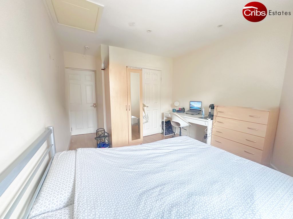 Property photo 3 of 10 Gallery