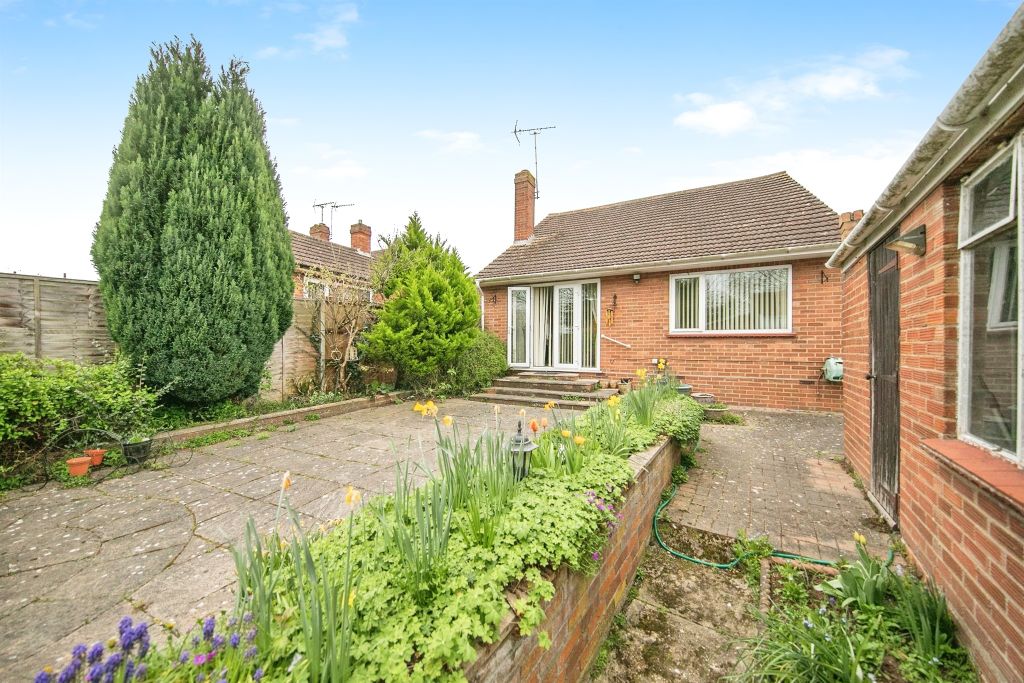 Property photo 2 of 17