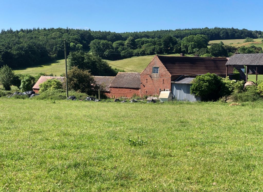 Property photo 3 of 20