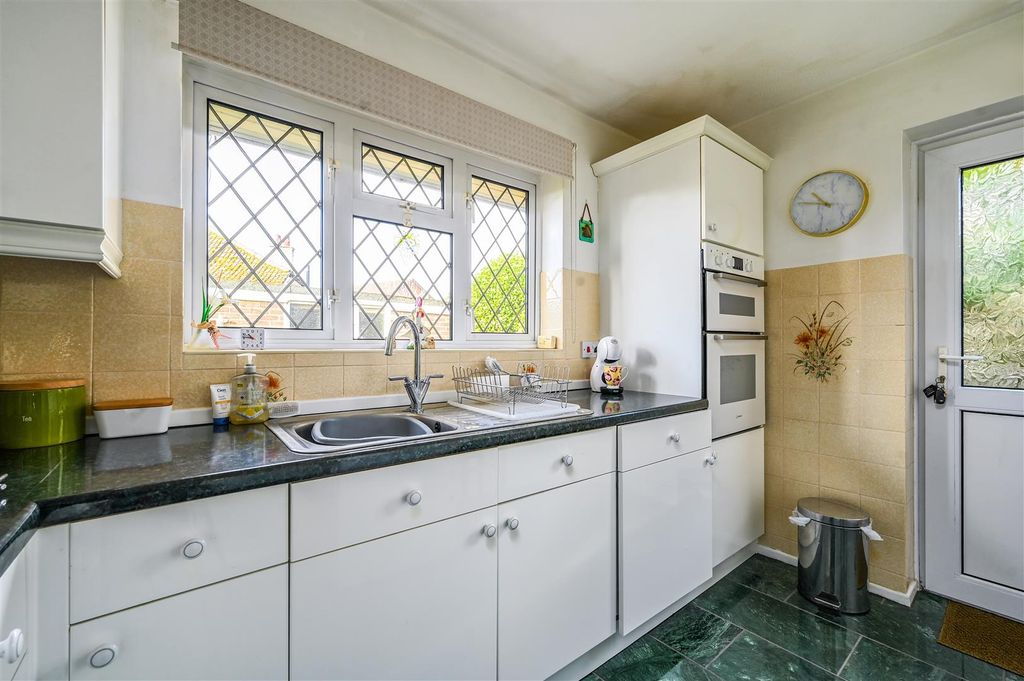 Property photo 2 of 15 167 Pear Tree Lane, Tn394Nr - Photos (9).Jpg