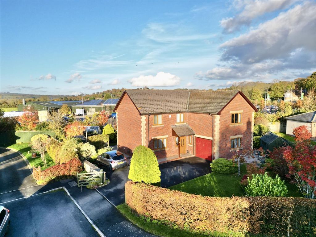 Property photo 1 of 29 Dji_Fly_20251030_035718_505_1761757267856_Photo.Jp