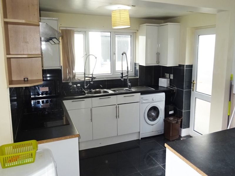 Property photo 2 of 17 1491_Img_3264013_3_A1