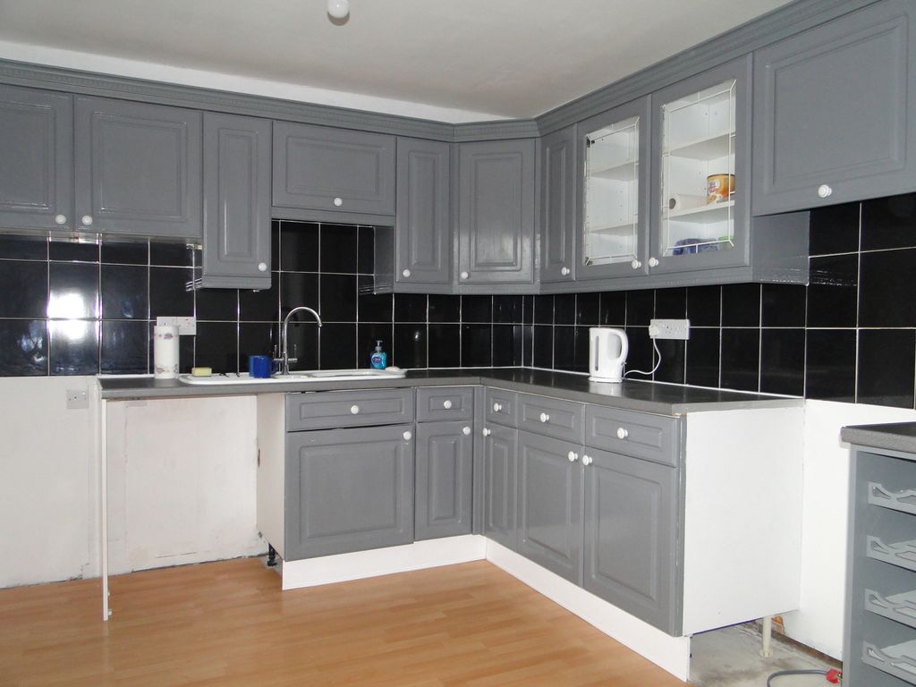 Property photo 2 of 8 Gallery