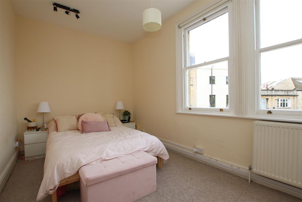 Property photo 3 of 8 Img_4662.Jpg