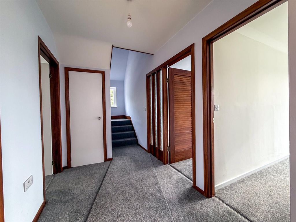 Property photo 2 of 21 29 Westlands Avenue, Ramsey (2).Jpg