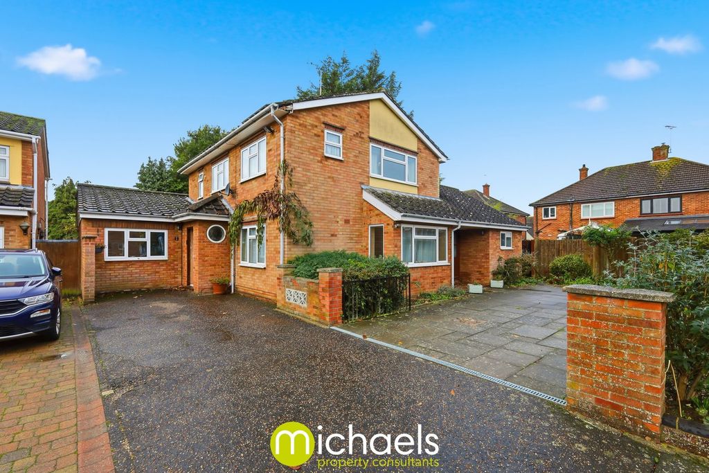 Property photo 1 of 28