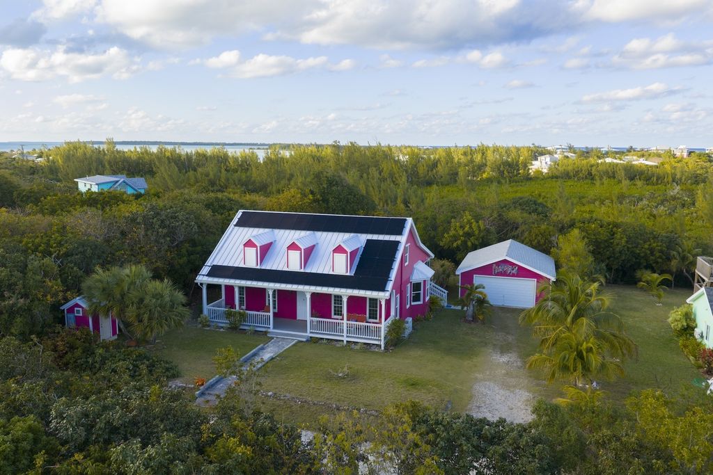 Property photo 2 of 30