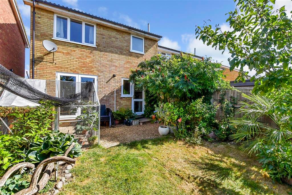 Property photo 1 of 17 Rear Garden