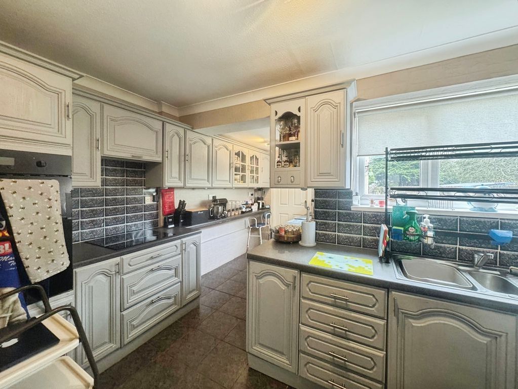 Property photo 2 of 10 Photo 9