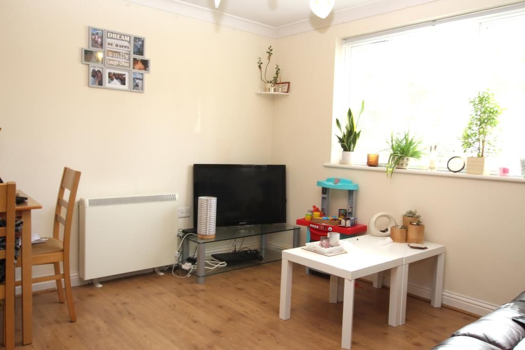 Property photo 2 of 7