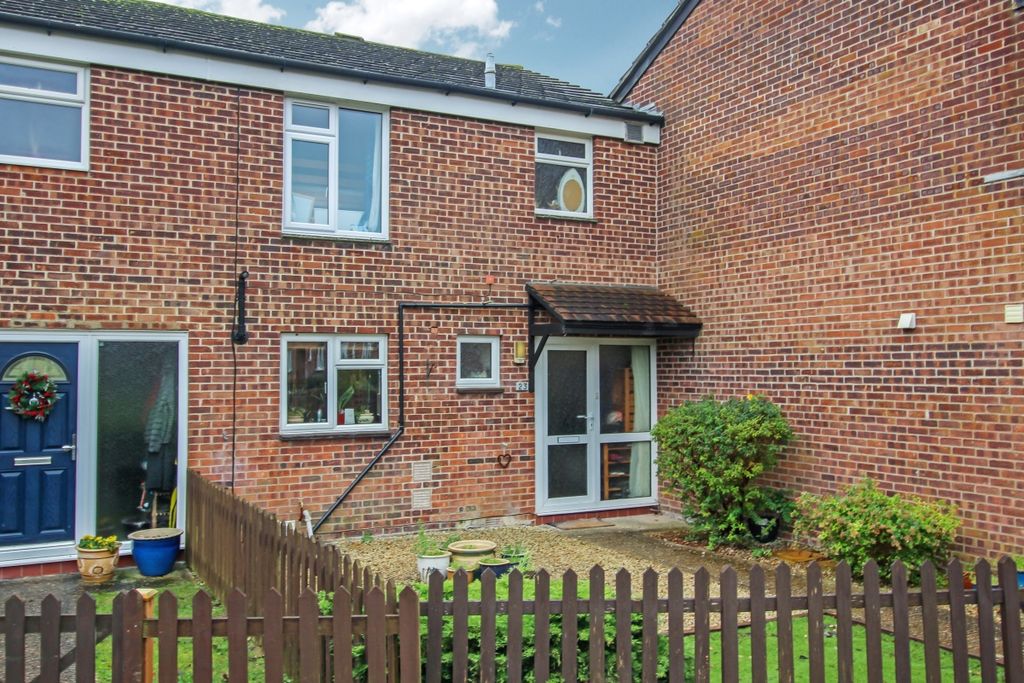 Property photo 1 of 8 Main Page