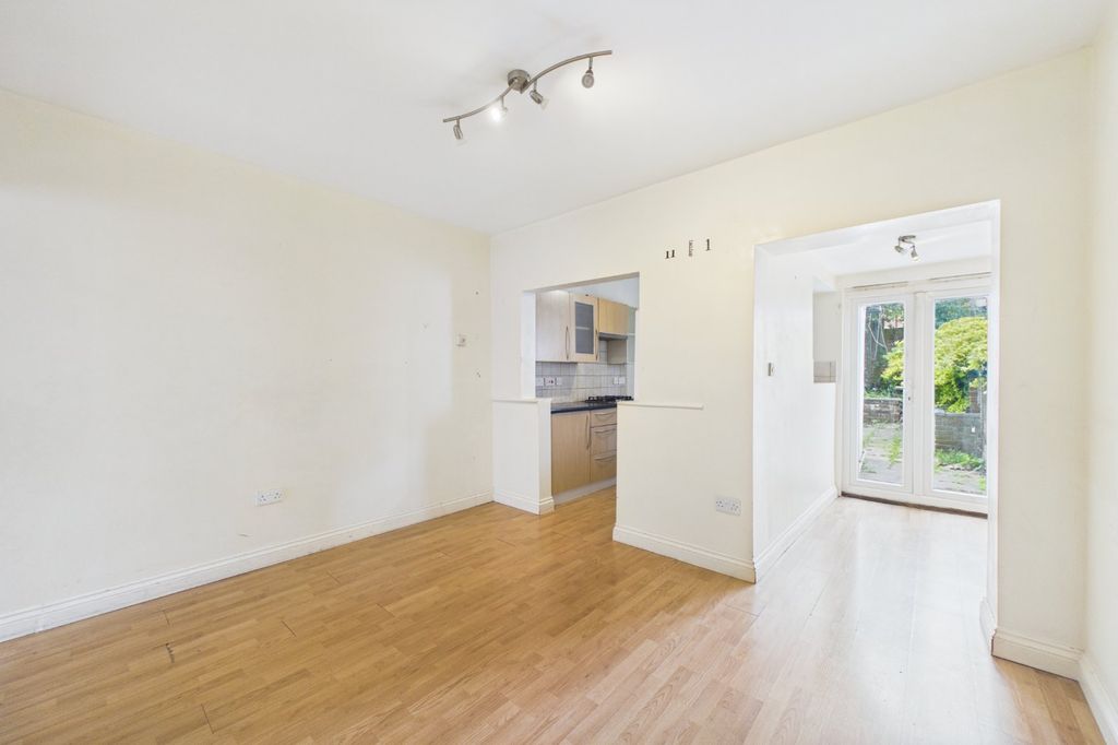 Property photo 3 of 7 Picture No. 03