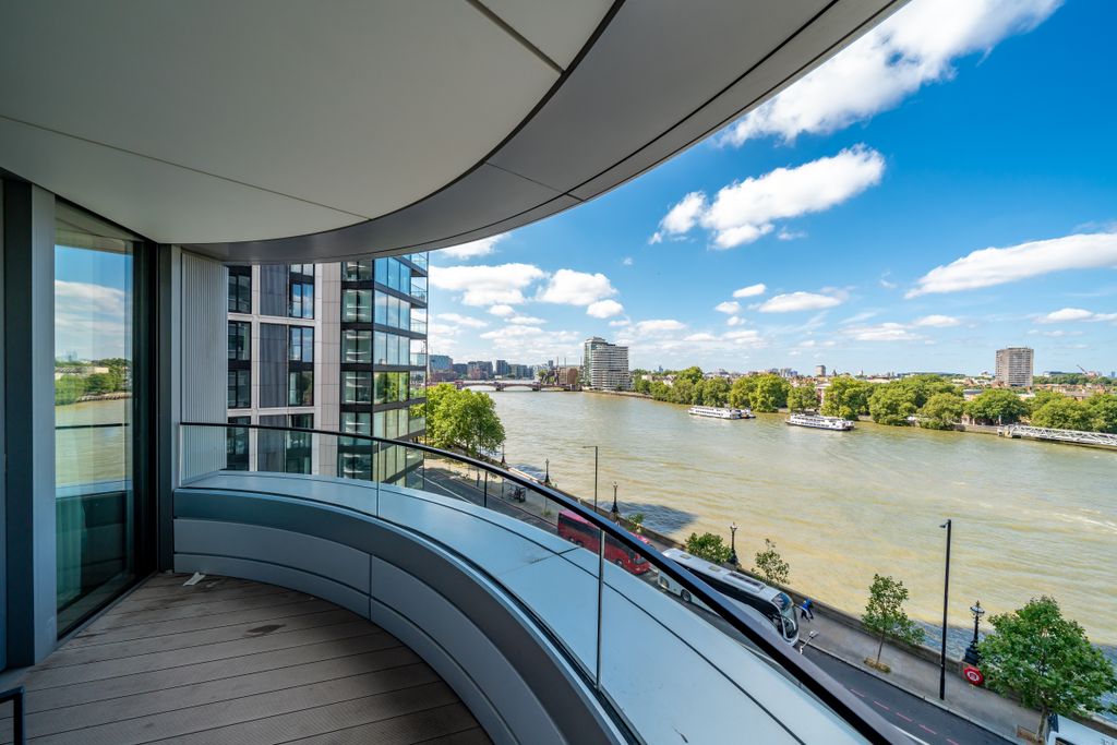 Property photo 3 of 19 Dsc07535