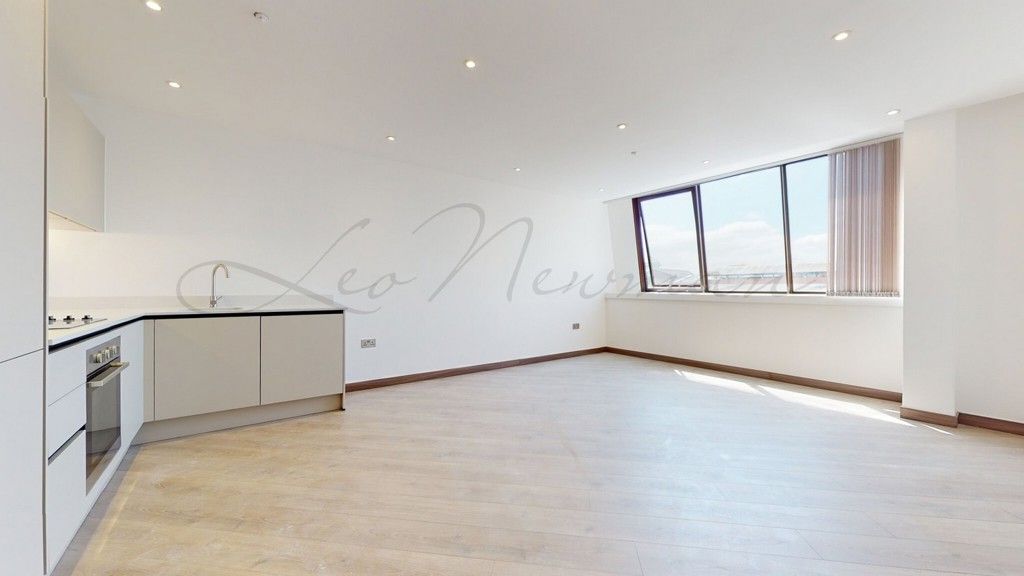 Property photo 2 of 12 Jpg