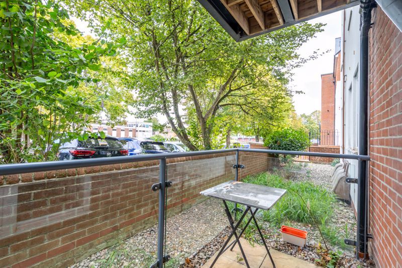 Property photo 2 of 15 Photo 12