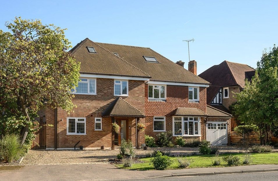 Property photo 1 of 16