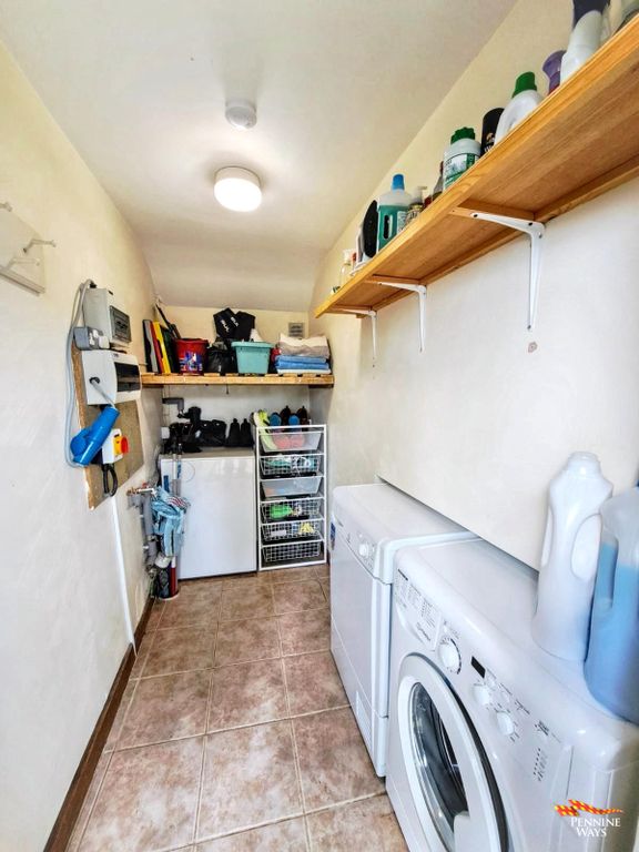 Property photo 2 of 49