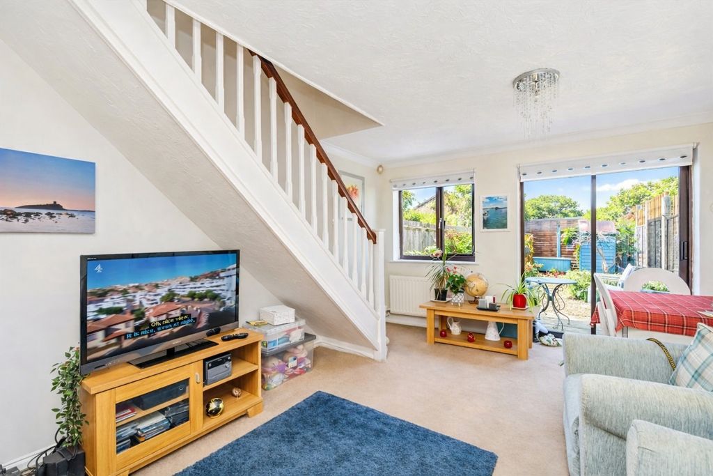 Property photo 2 of 15