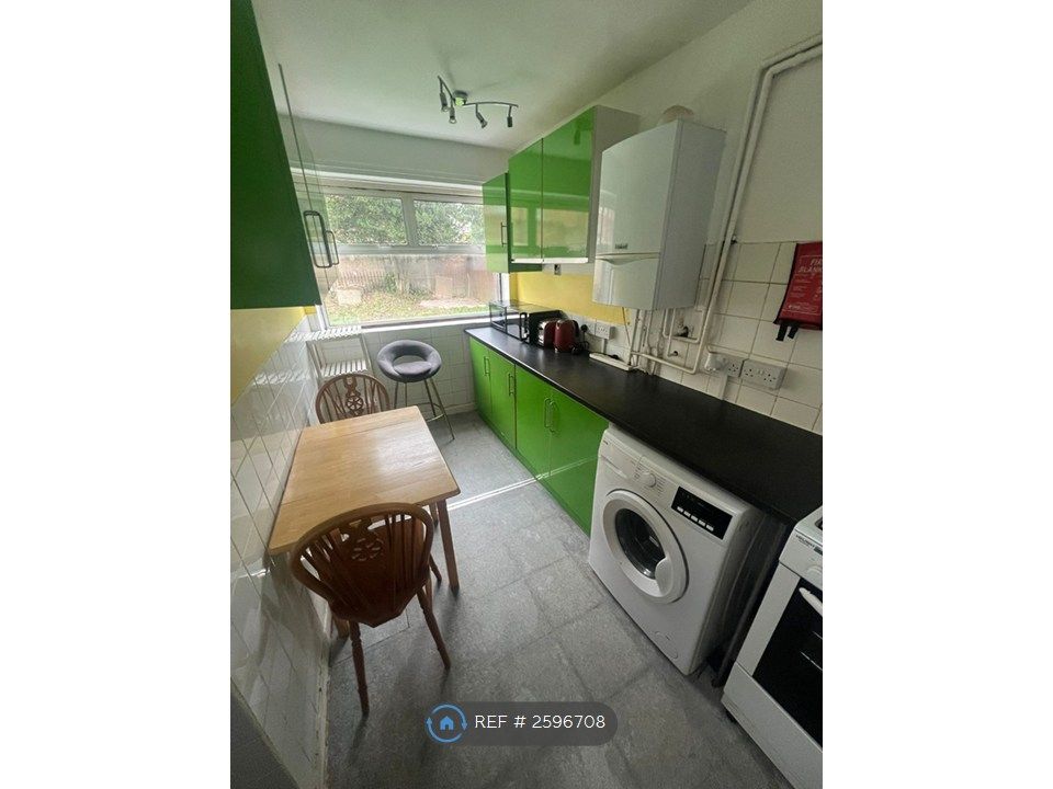 Property photo 2 of 4