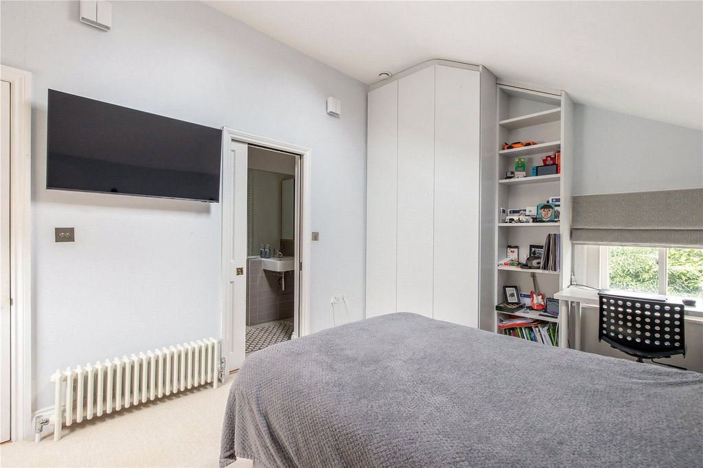Additional image 12 of 6 bed detached house to rentBrunswick Gardens, Cambridge CB5