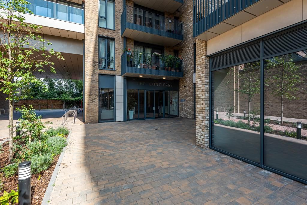 Property photo 2 of 10 Outside View