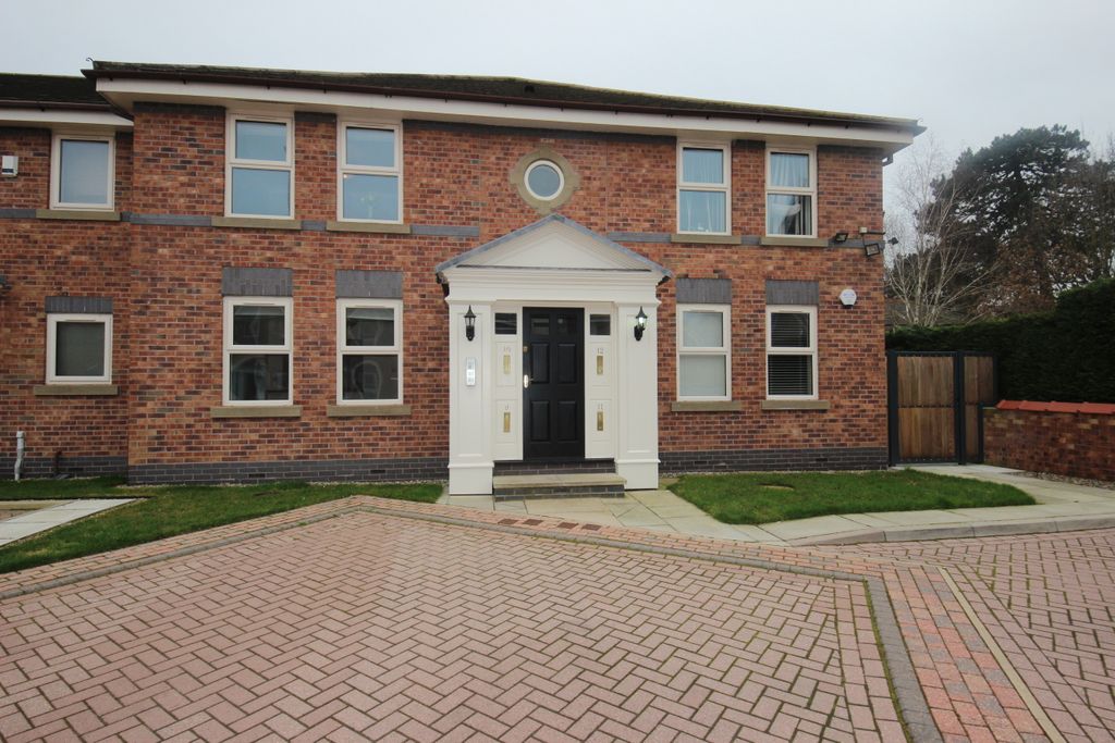 Property photo 2 of 6