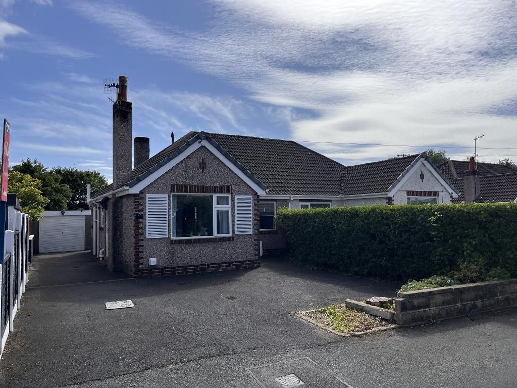Property photo 1 of 14 External