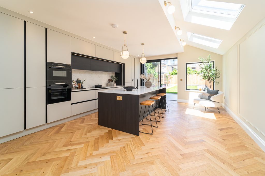 Property photo 2 of 22 Ndb07608-Edit