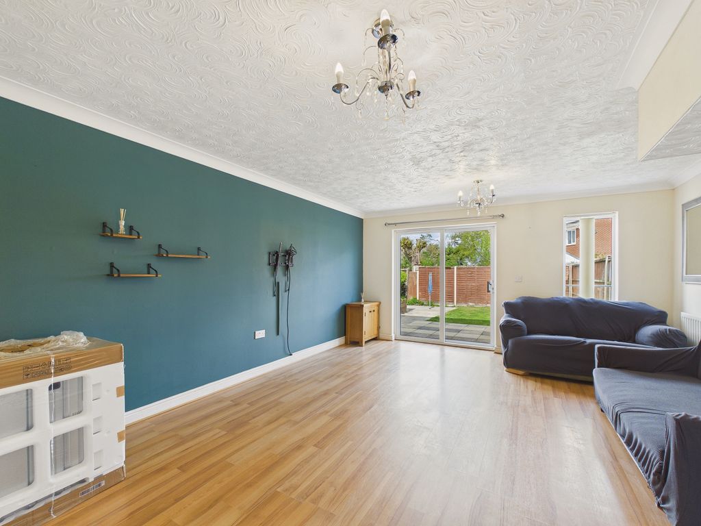 Property photo 3 of 13