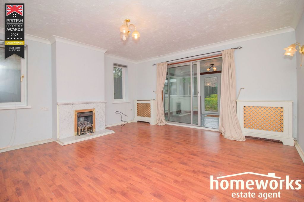 Property photo 2 of 10