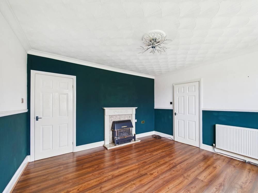 Property photo 2 of 12 Living Room