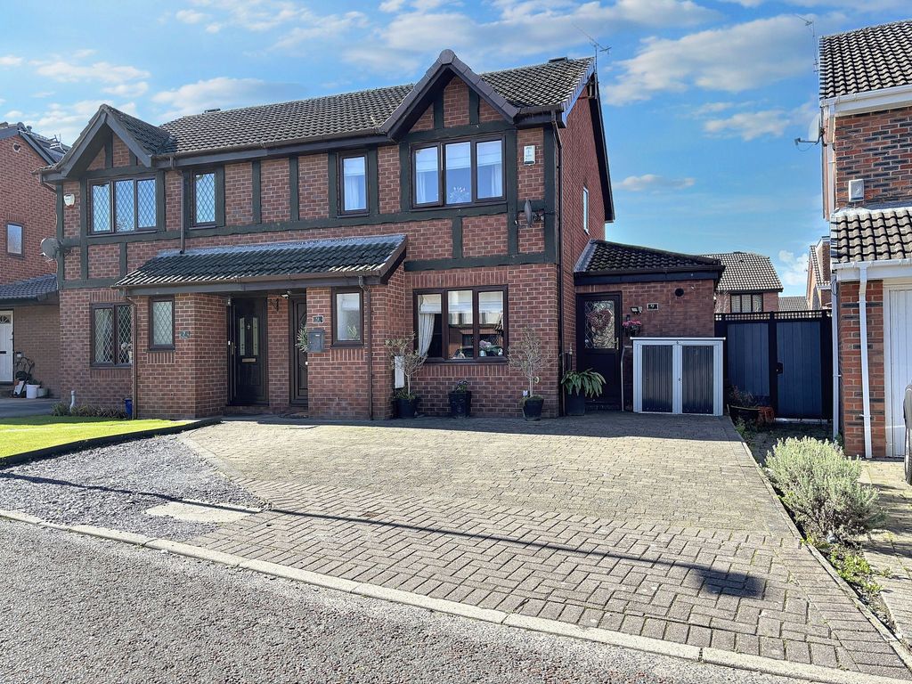 Property photo 1 of 22 Front