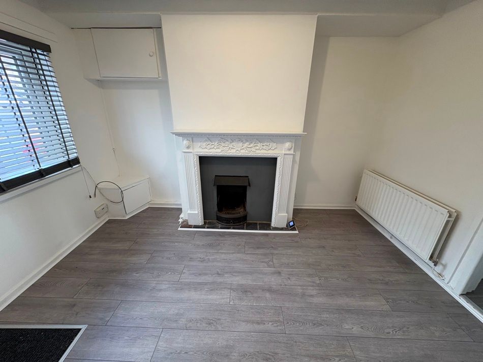 Property photo 3 of 12 Img_8344