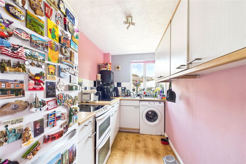 Property photo 3 of 6 Picture No. 08