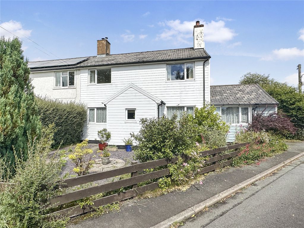 Property photo 1 of 12 Picture No. 11