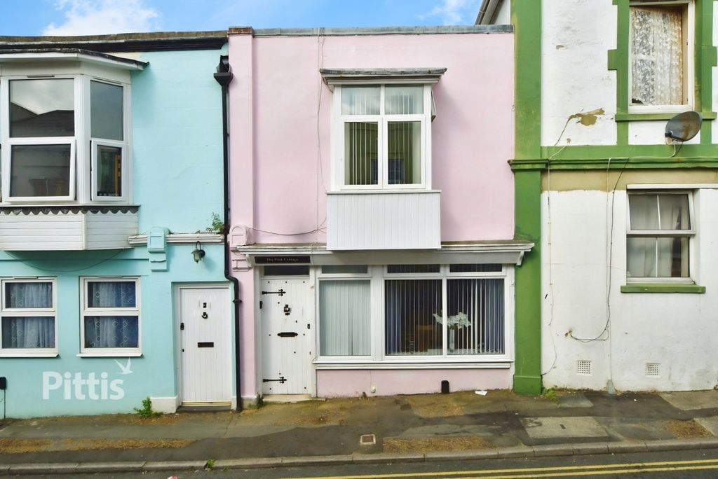 Property photo 1 of 9