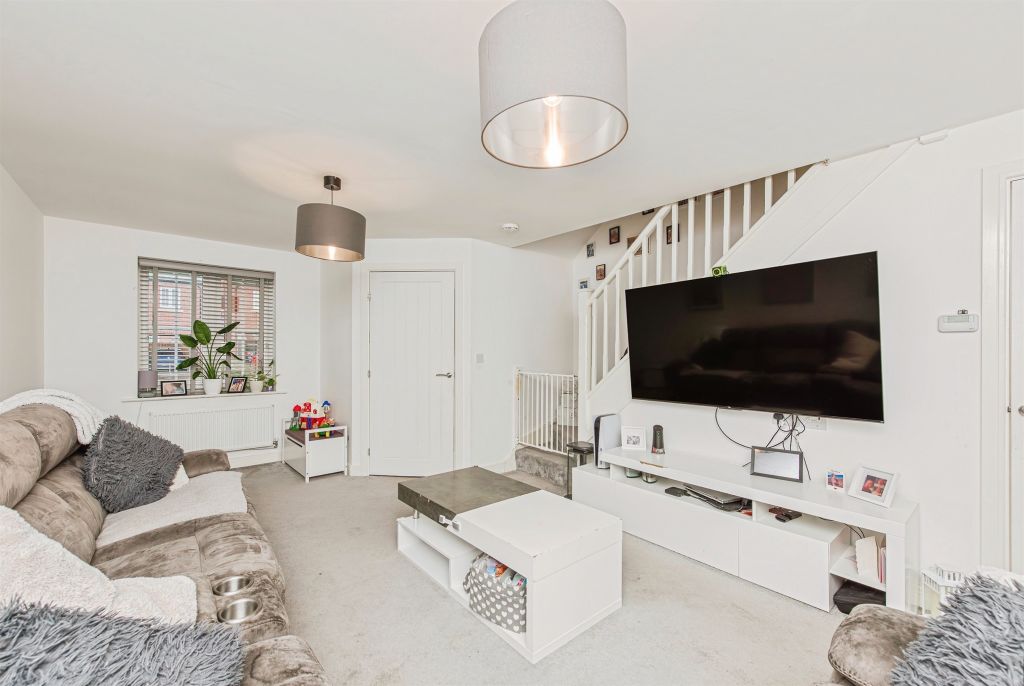 Property photo 3 of 18