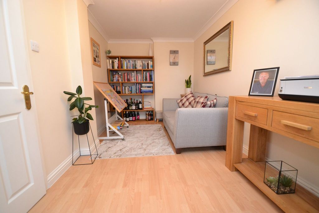 Property photo 2 of 23 Photograph 2