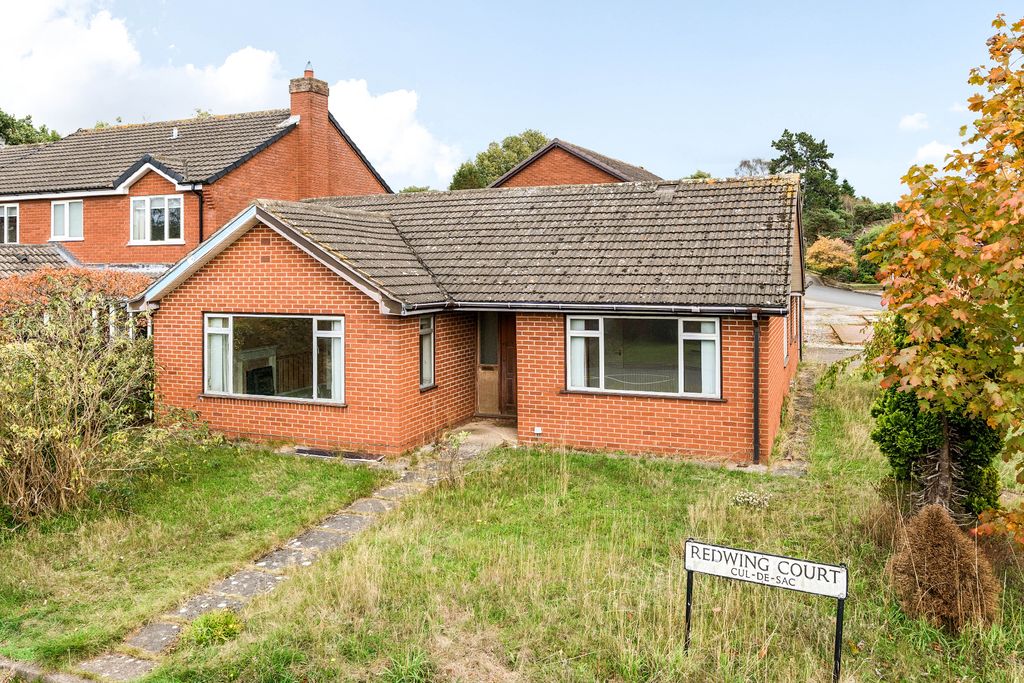 Property photo 1 of 17