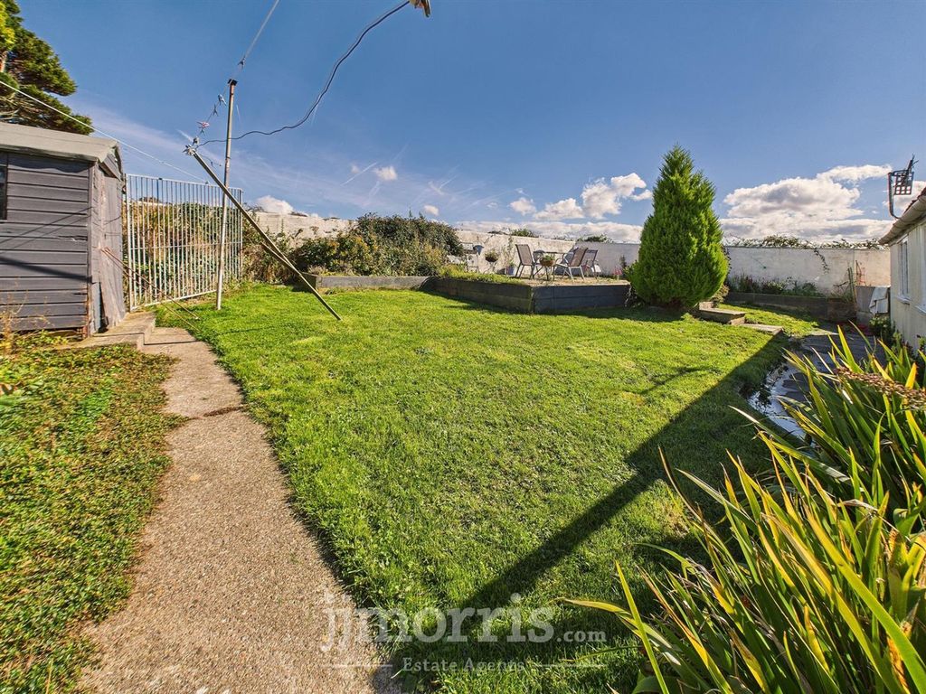 Property photo 2 of 35 Cam02122G0-Pr0379-Still020.Jpg