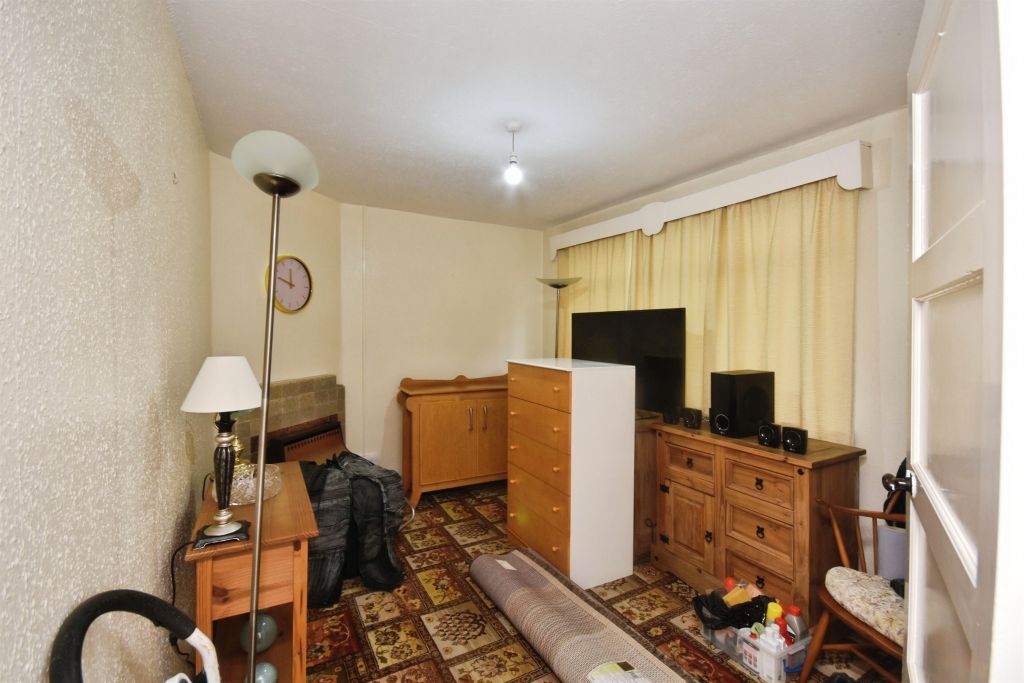 Property photo 3 of 20