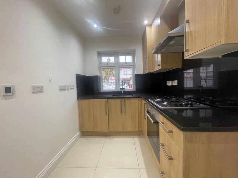 Property photo 3 of 12 Photo 5