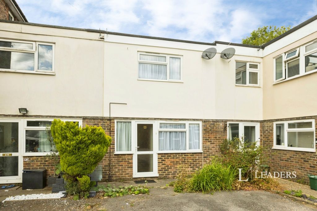 Property photo 1 of 17 Pbox-Img.Jpg