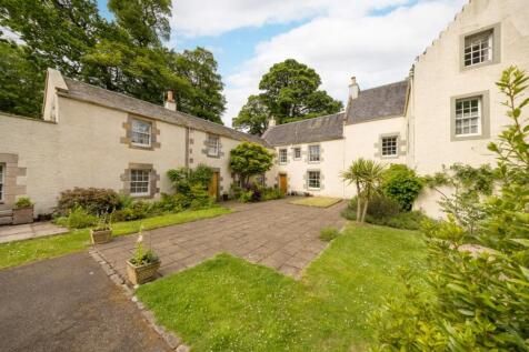 Property photo 1 of 32 4 Bedroom Terraced For Sale