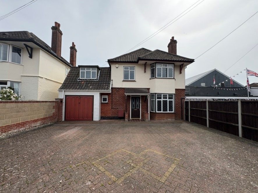 Property photo 1 of 26