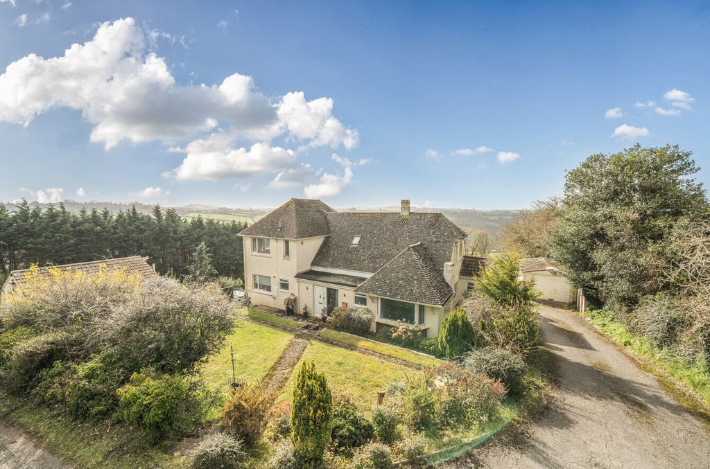 Property photo 1 of 27 1430286-1-69B9A51...