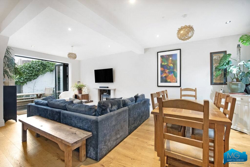 Property photo 3 of 27 Picture No. 06