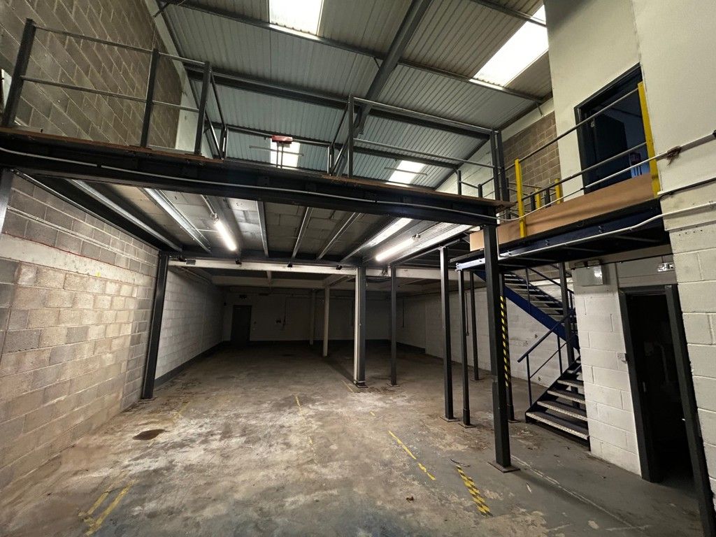 Property photo 3 of 8 Photo 10